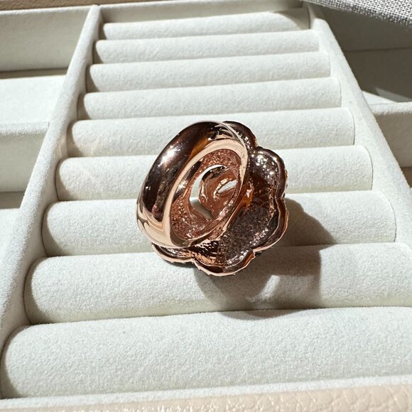 Park Lane Camellia Rose Gold Plated Size 6 Ring Crystal Floral Jewelry Design - Picture 7 of 10
